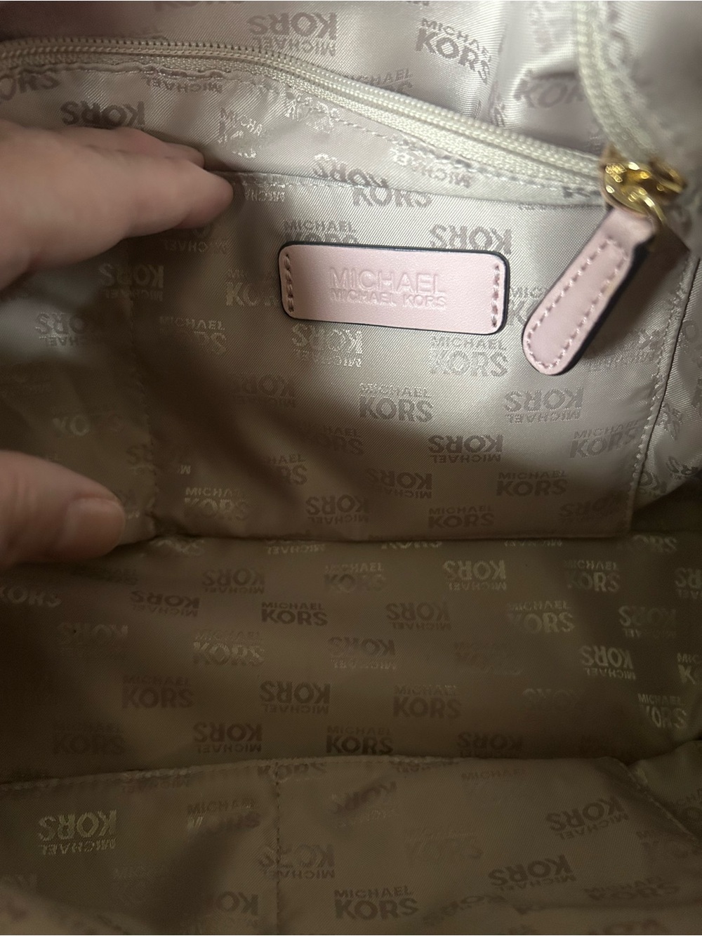 Michael Kors Light Pink Satchel - Picture 3 of 13